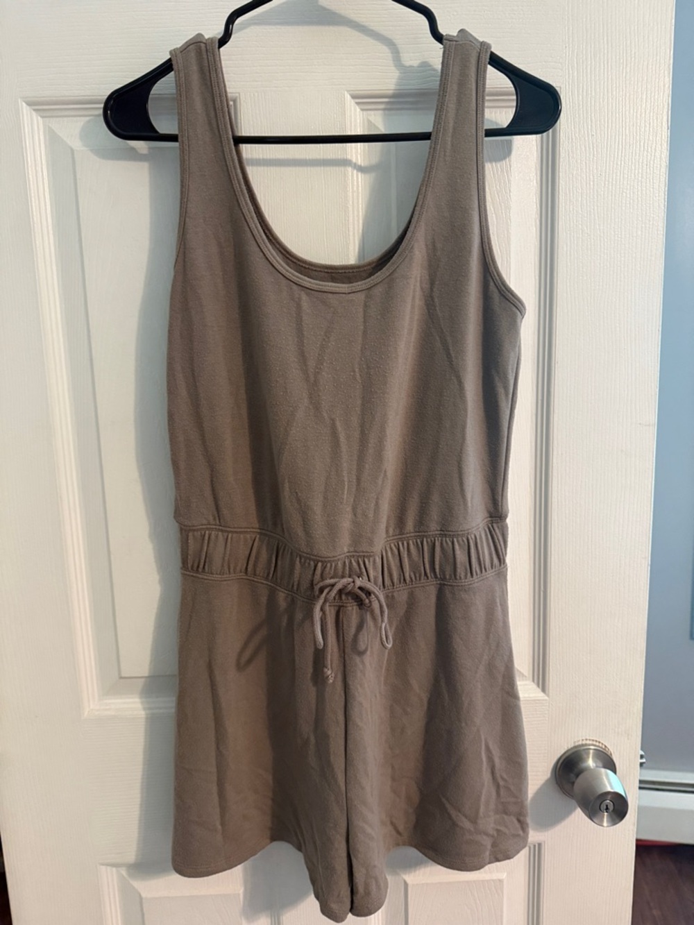 Abercrombie & Fitch Taupe Sleeveless Scoop-Neck Romper